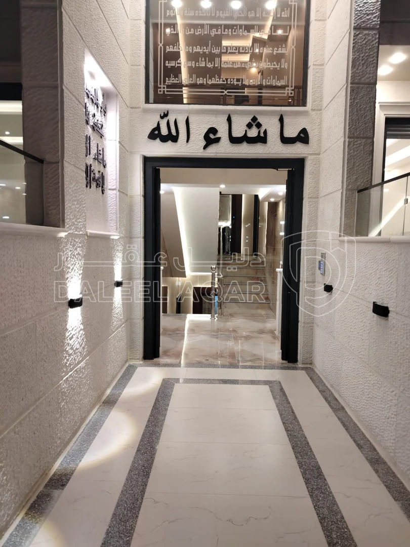 شقة في مرج الحمام - حي ام السماق الجنوبي  - 120,000 دأ - صورة 1